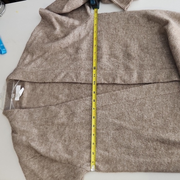 H&M Long Cardigan Sweater Size XS Tan - Picture 6 of 7